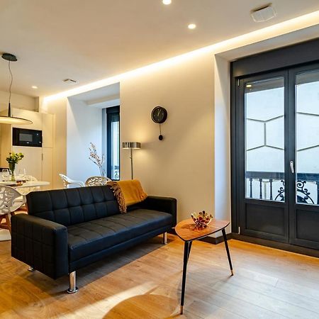 וייאדוליד Edificio Fenix By Plaza Mayor Apartamentos מראה חיצוני תמונה